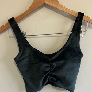 🔥10 for $100🔥 Gilly Hicks velvet crop top size XS rushed
